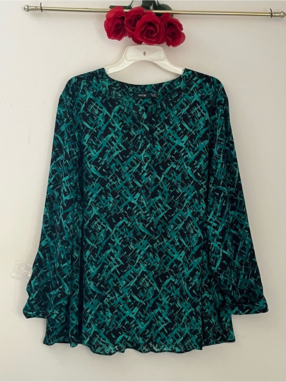 Apt. 9 Teal & Black Abstract-Print Long-Sleeve Blouse